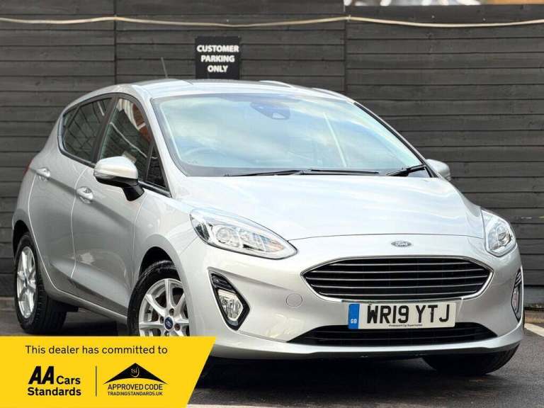 2019 Ford Fiesta 1.0T EcoBoost Zetec Euro 6 (s/s) 5dr HATCHBACK Petrol Manual
