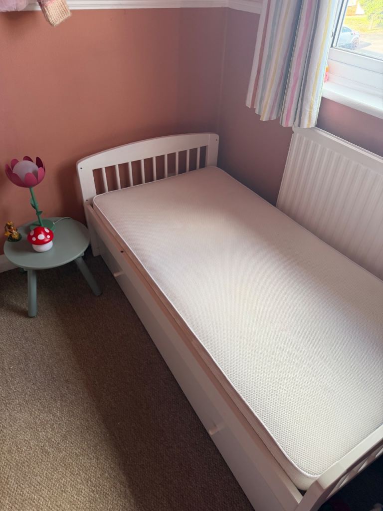 Toddler Bed 