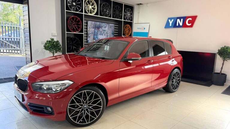 2017 BMW 1 Series 2.0 120d Sport Auto xDrive Euro 6 (s/s) 5dr Hatchback Diesel Automatic