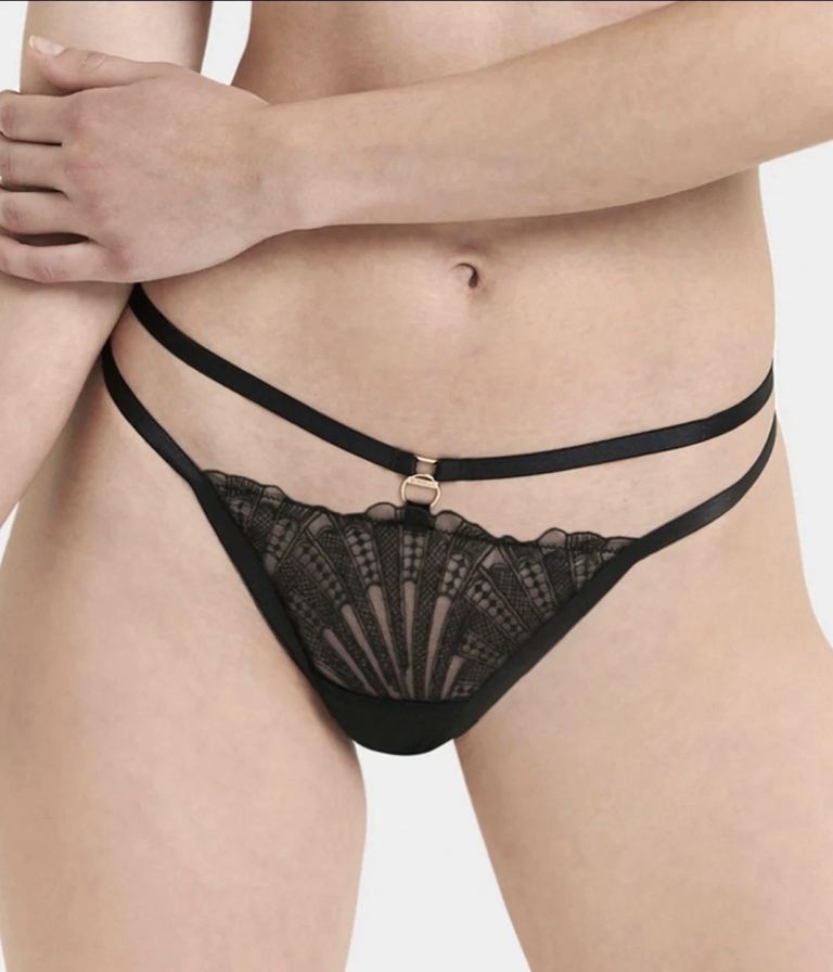 Bluebella Hallie Thong Black Size 16. Brand New With Tags RRP £16