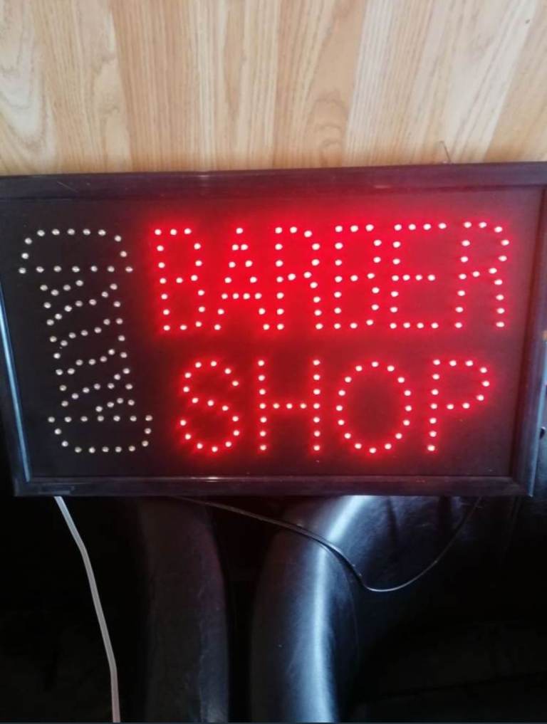 Barber Shop Style LED Sign – Decorative Wall Art