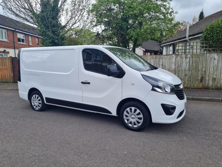 Stunning 2019 Vauxhall Vivaro Sportive Cdti 120 Diesel Side Door One Years Mot Six Speed Gearbox 