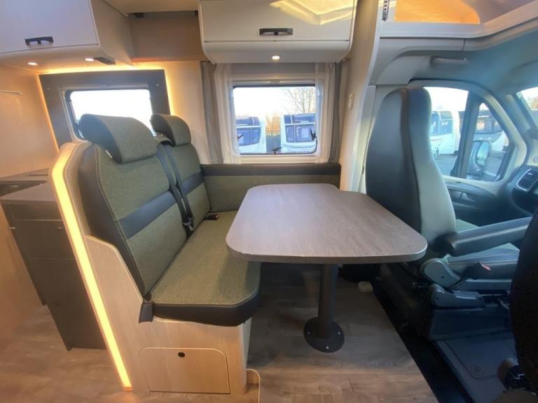 2025 SUNLIGHT T68 XX EDITION 4 BERTH MOTORHOME