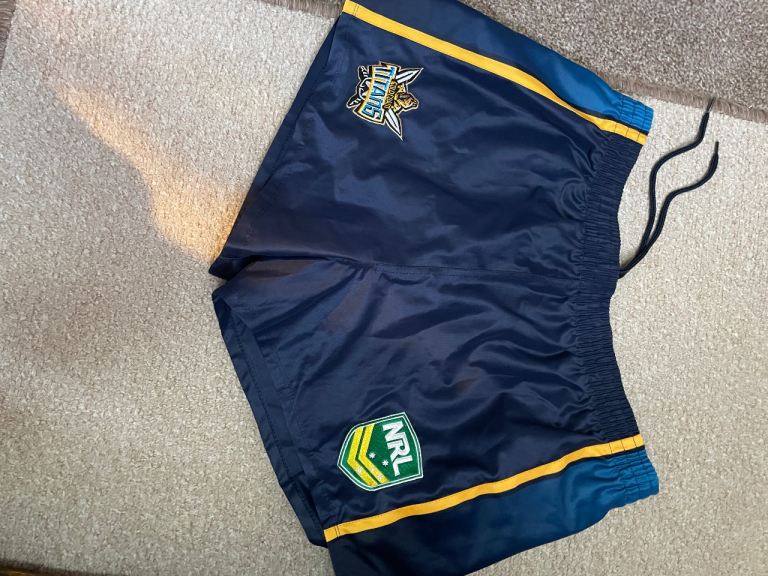 NRL Gold Coast Titans Shorts XL – Navy Blue, Mint Condition