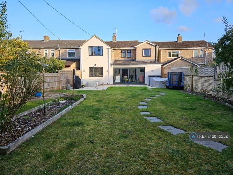 5 bedroom house in Moors Close, Witney, OX29 (5 bed) (#2846552)