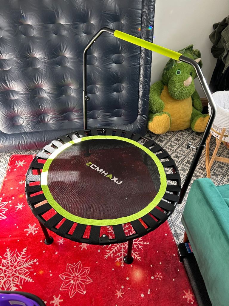 Trampoline ( Rebounder )