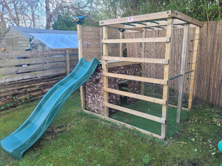 Kids climbing frame and slide