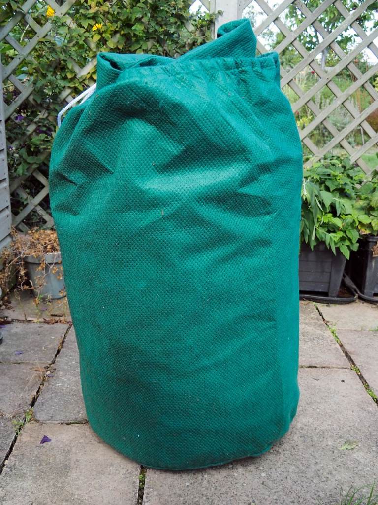 Maypole Green Caravan Cover 6.2-6.8M or 21 to 23Ft