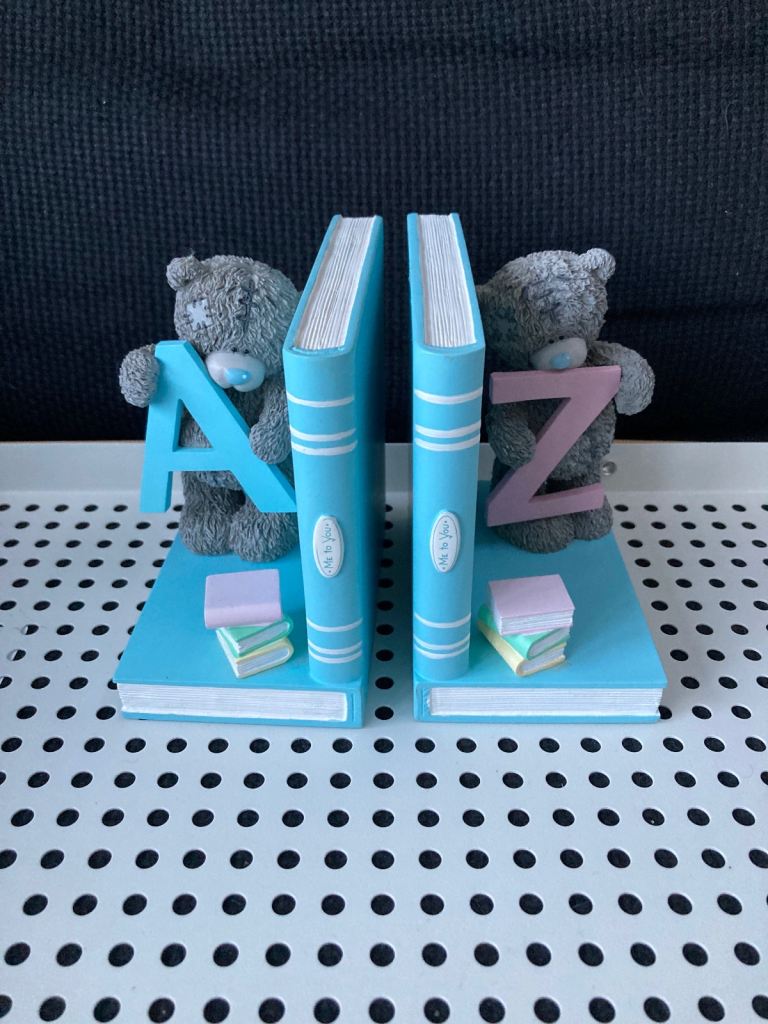 Me To You Tatty Teddy A-Z Bear figurine bookends. Rare. Ng9 