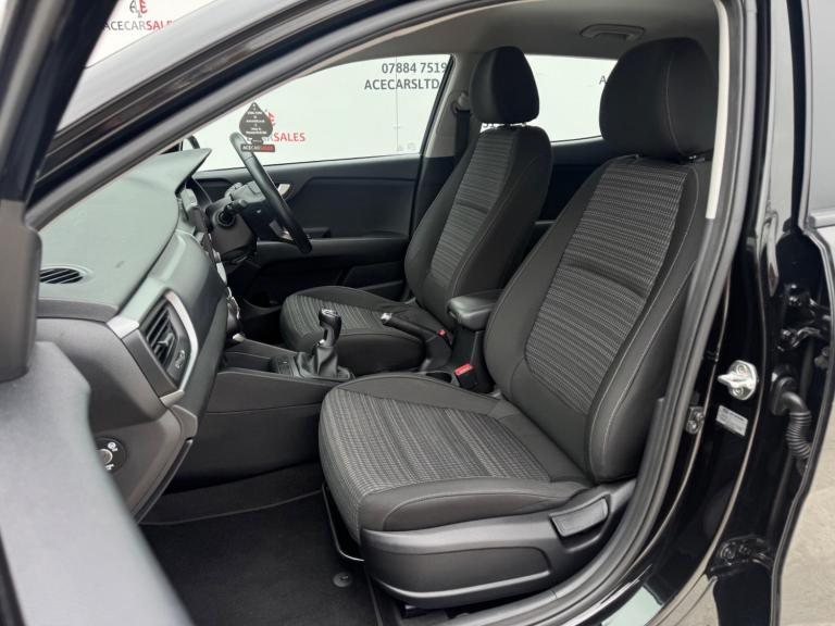 2017 Kia Stonic 1.0 T-GDi 2 Euro 6 (s/s) 5dr HATCHBACK Petrol Manual