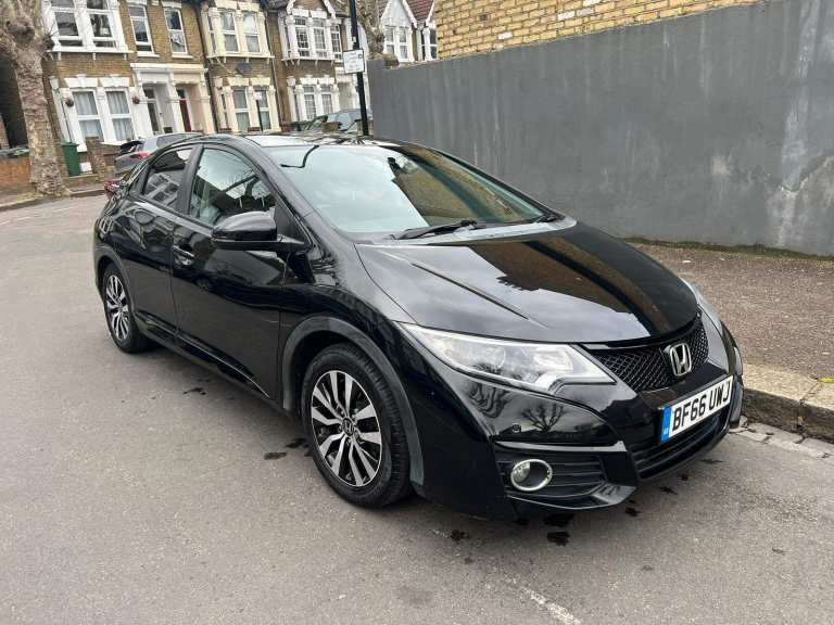 Honda Civic 1.6 i-DTEC Manual - 20 Road Tax - Sat Nav - Pan Roof - Heated Leather Seats - FSH