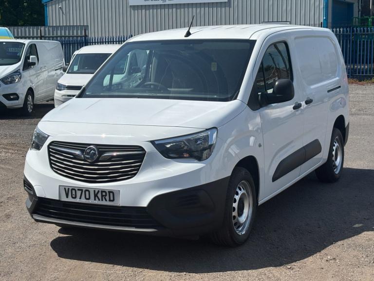 2020 Vauxhall Combo 2300 1.5 Turbo D 100ps H1 LWB Edition Van PANEL VAN Diesel Manual