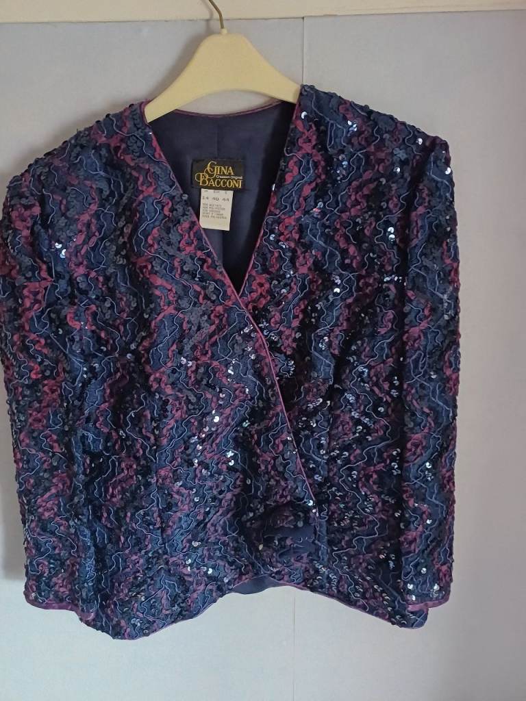 GINA BACCONI WOMANS JACKET BLACK BURGANDY WITH SEQUINS SIZE 14 NEW