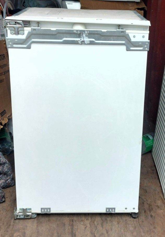 Neff Integrated Under Counter Larder Fridge