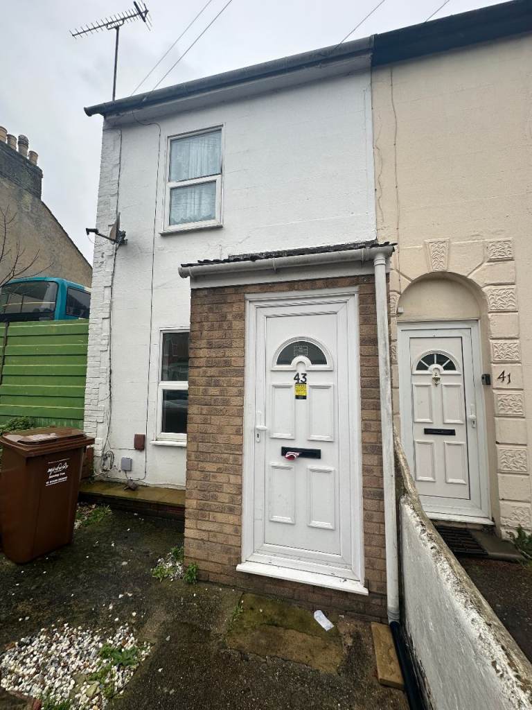 2 Bedroom House - Available Now