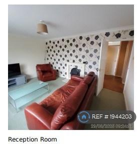 2 bedroom flat in Grenville Road, Worcester, WR2 (2 bed) (#1944203)