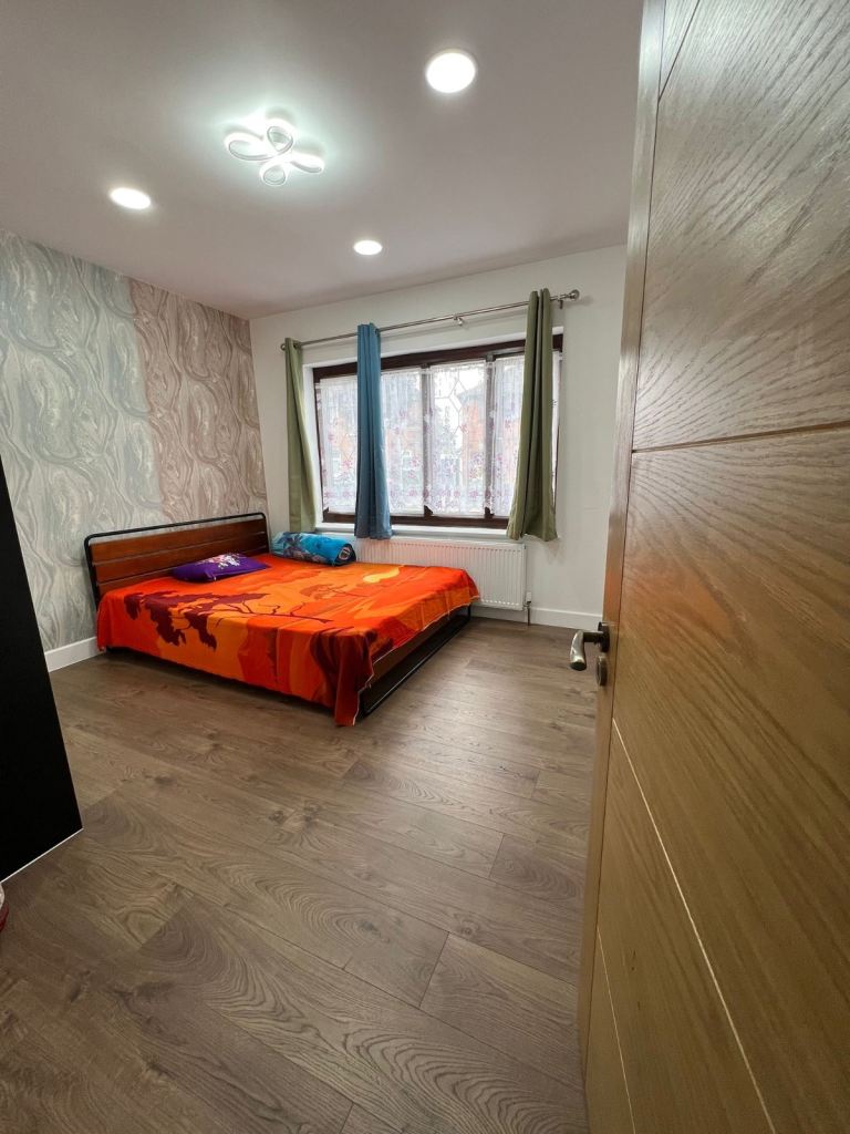 Double bed room available 