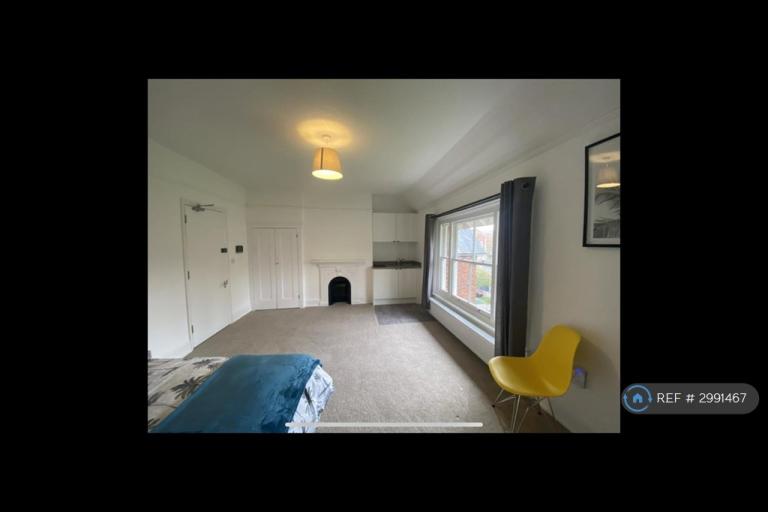1 bedroom in Chilston Road, Tunbridge Wells, TN4 (#2991467)