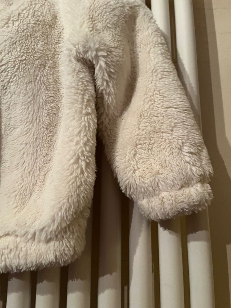 F&F Girls Faux Fur Hoody (4-5yrs)