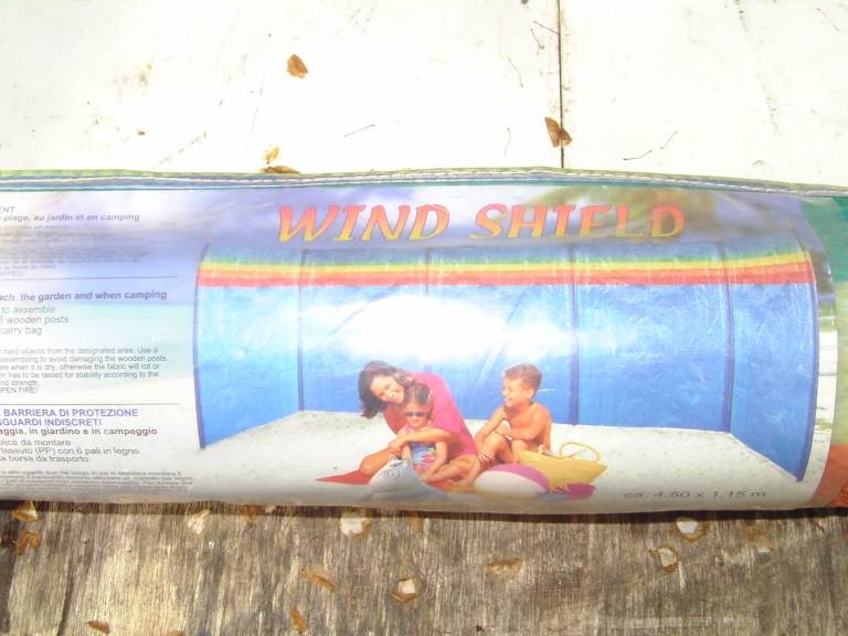 2off camping wind breaks