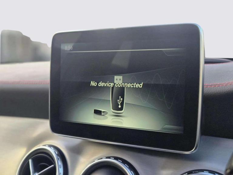 2016 Mercedes-Benz GLA GLA 220d 4Matic AMG Line 5dr Auto [Prem Plus] ESTATE DIESEL Automatic