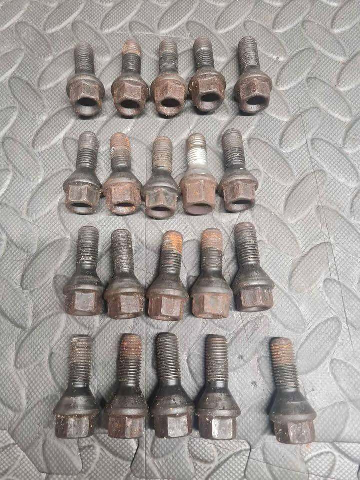 20x BMW 1 3 5 series alloy wheel bolts
