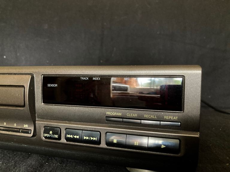 Technics SL-PG490 CD Player - Made in Germany