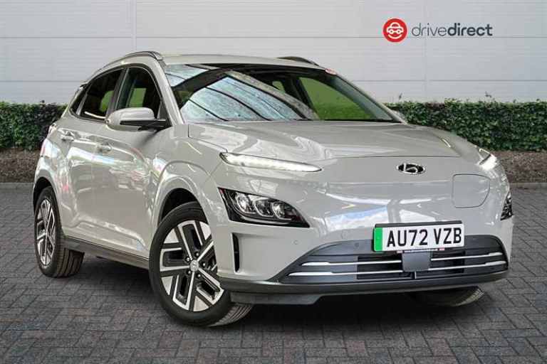  Hyundai KONA 39kWh Premium SUV 5dr Electric Auto (10.5kW Charger) (136 ps) SUV Electric Automatic