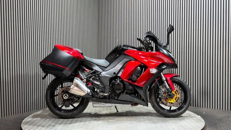 Kawasaki Z1000 SX ABS 2015 SIDE PANNIERS NEW MOT WARRANTY 1000CC TOURER