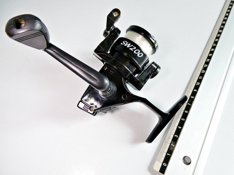 SW200 Fishing/Spinning Reel - Open – Pre-Spooled – Free UK P&P 