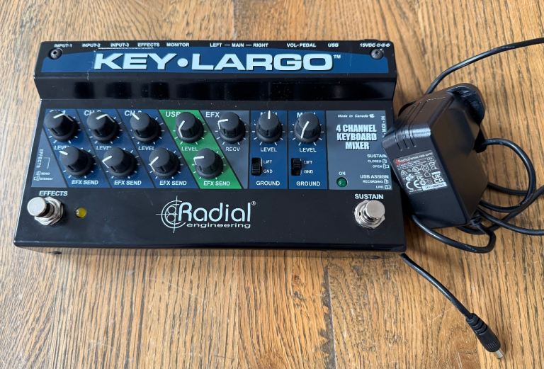 Radial Engineering Key-Largo Keyboard Mixer/di box – Excellent Condition