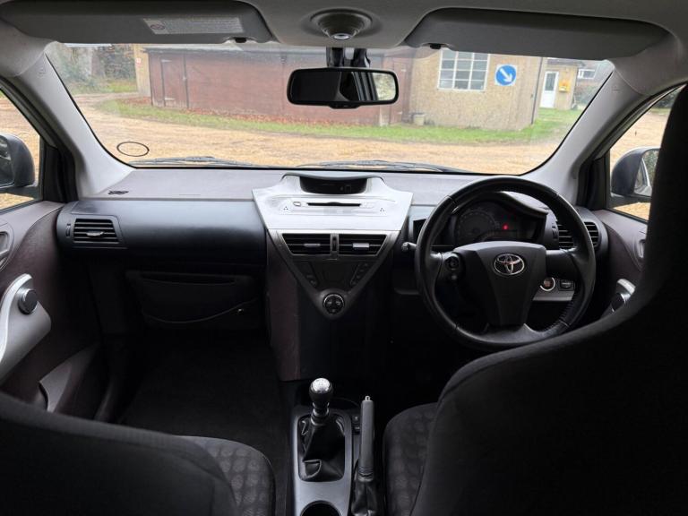 2009 Toyota IQ 1.0 VVT-i 2 Euro 4 3dr HATCHBACK Petrol Manual