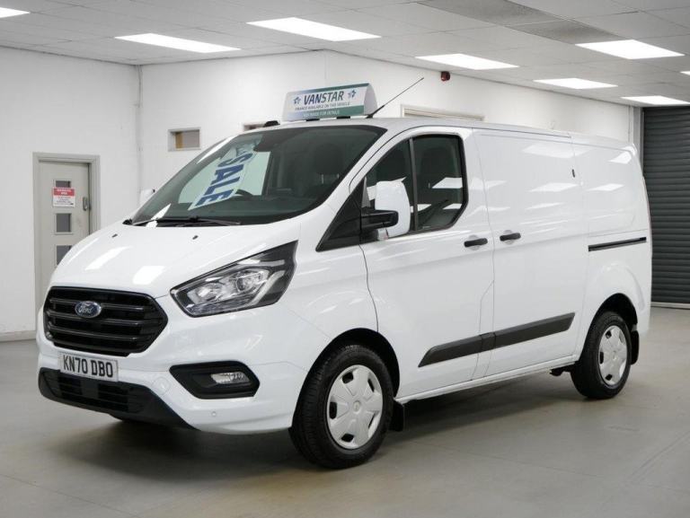 70 TRANSIT CUSTOM 340 2.0 EBL 130 BHP SWB TREND EDITION ( AIR CON / SAT NAV ! )