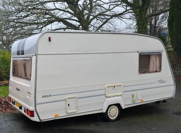 BAILEY 404 1999 CARAVAN