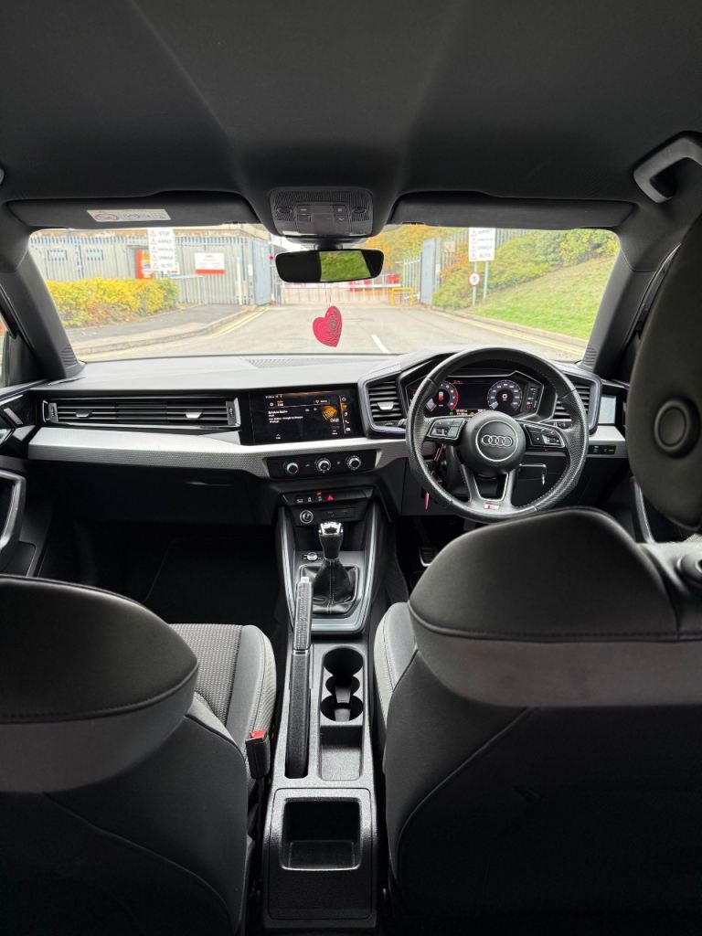 Audi, A1, Hatchback, 2019, Manual, 1498 (cc), 5 doors