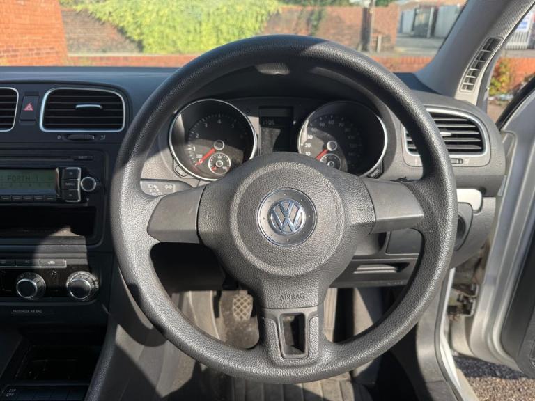 2009 Volkswagen Golf 1.4 S 5dr HATCHBACK Petrol Manual - Image 10
