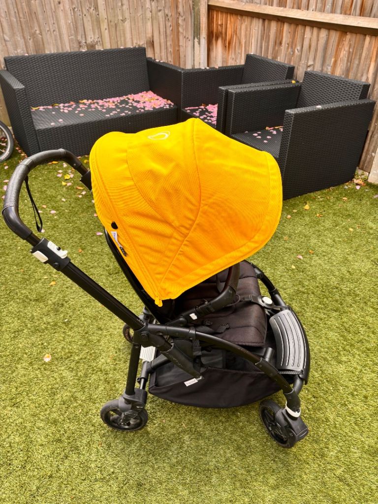 Bugaboo Bee 6 with Yellow Canopy and Raincover