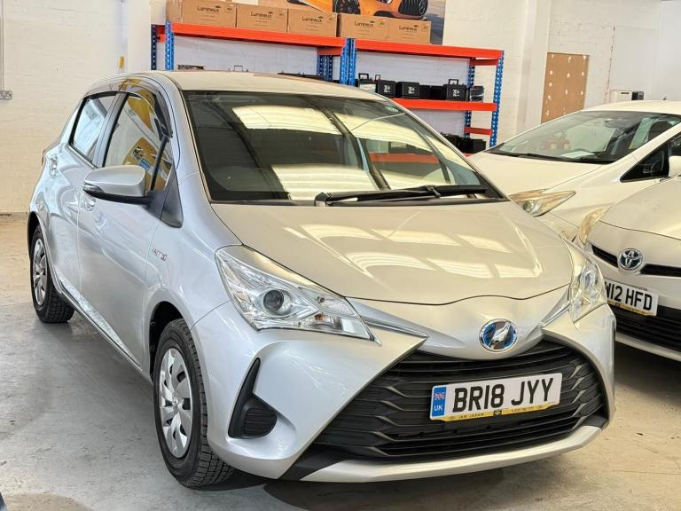 2018 Toyota Vitz 1 490cc CC TOYOTA VITZ HYBRID  Hybrid