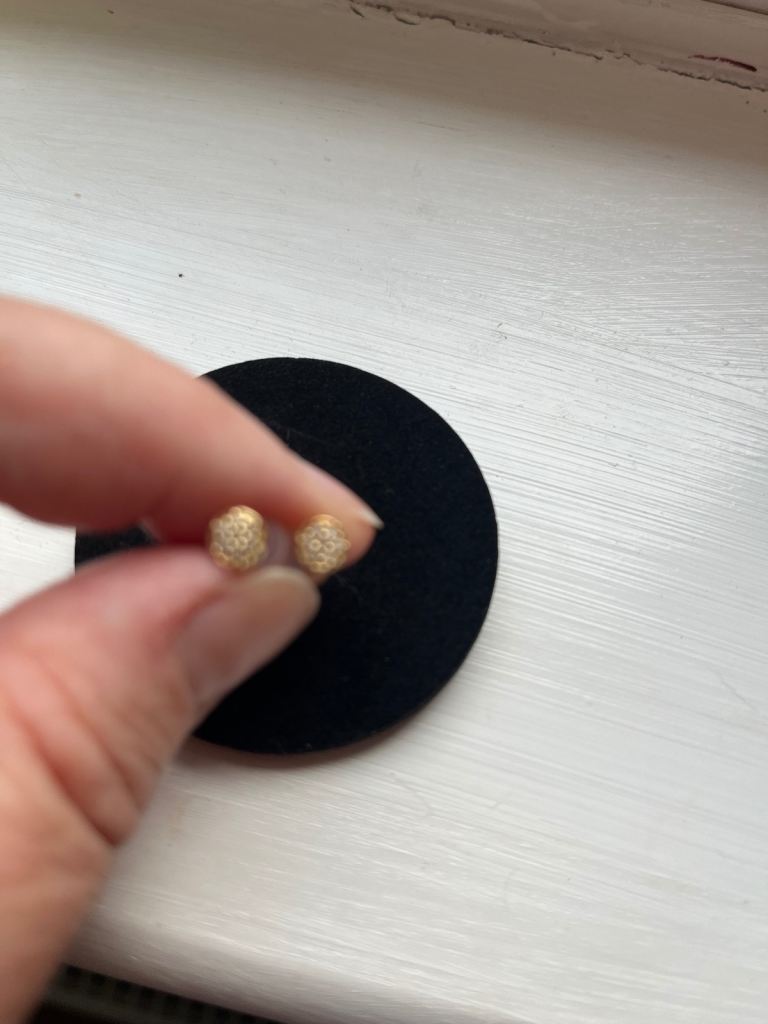 Petite diamond earrings 