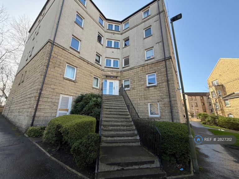 2 bedroom flat in Bonnington Gait, Edinburgh, EH6 (2 bed) (#2827312)