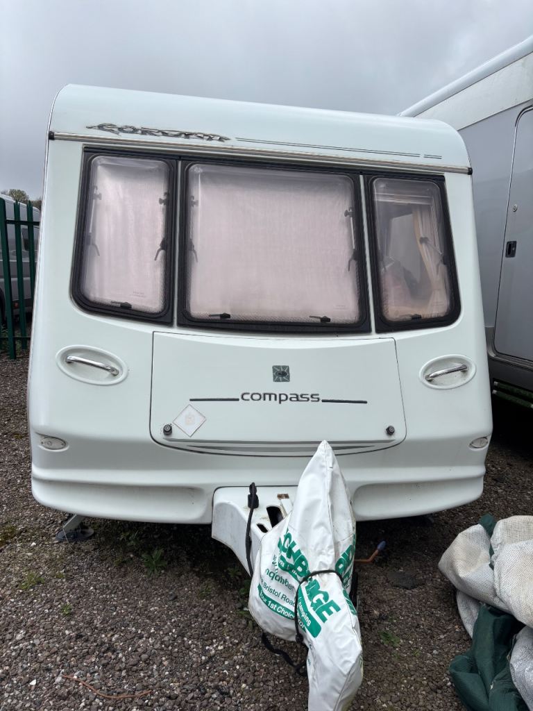 Compass Corona 362 caravan 2003