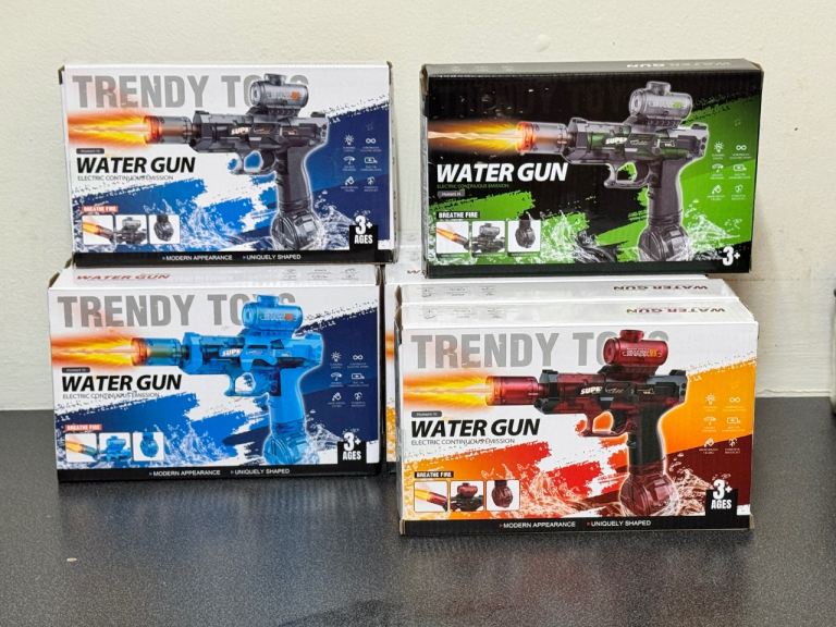 TRENDY TOYS Electric Water Guns - Brand New