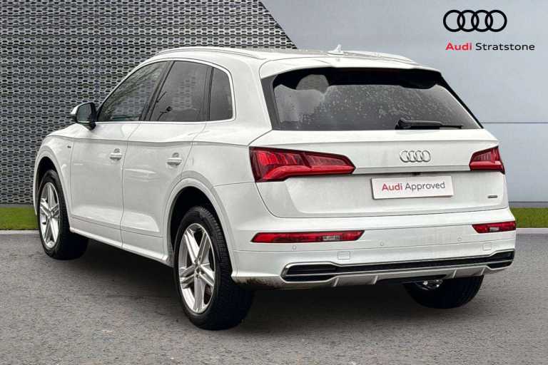  Audi Q5 40 TDI Quattro S Line 5dr S Tronic SUV Diesel Automatic