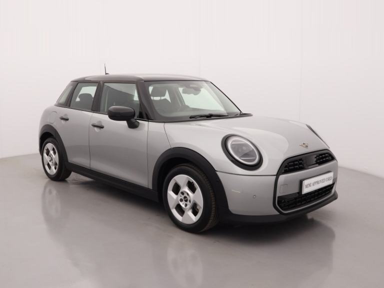 MINI COOPER 1.5 C Classic 5dr Auto