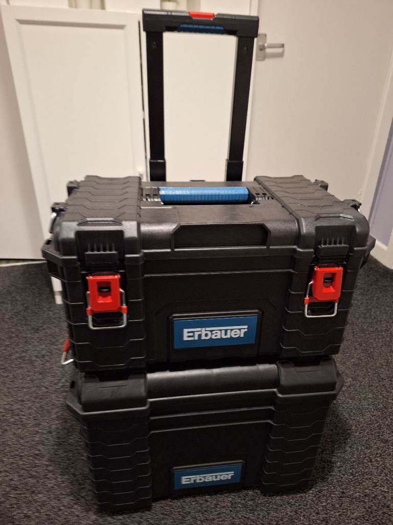 Erbauer tool box as new