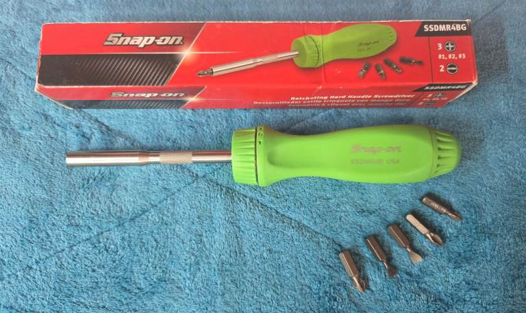 Snap-on Tools USA Green Ratcheting Screwdriver SSDMR4BG Brand New