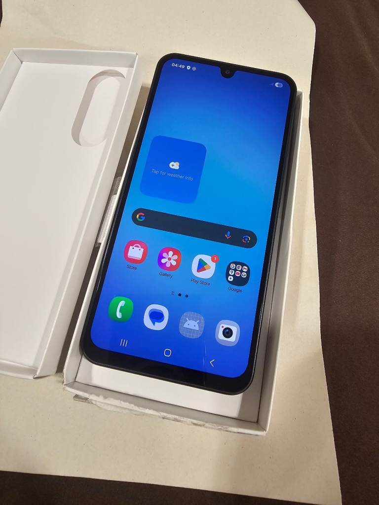 Samsung a17 5g 128gb dual sim unlocked £120