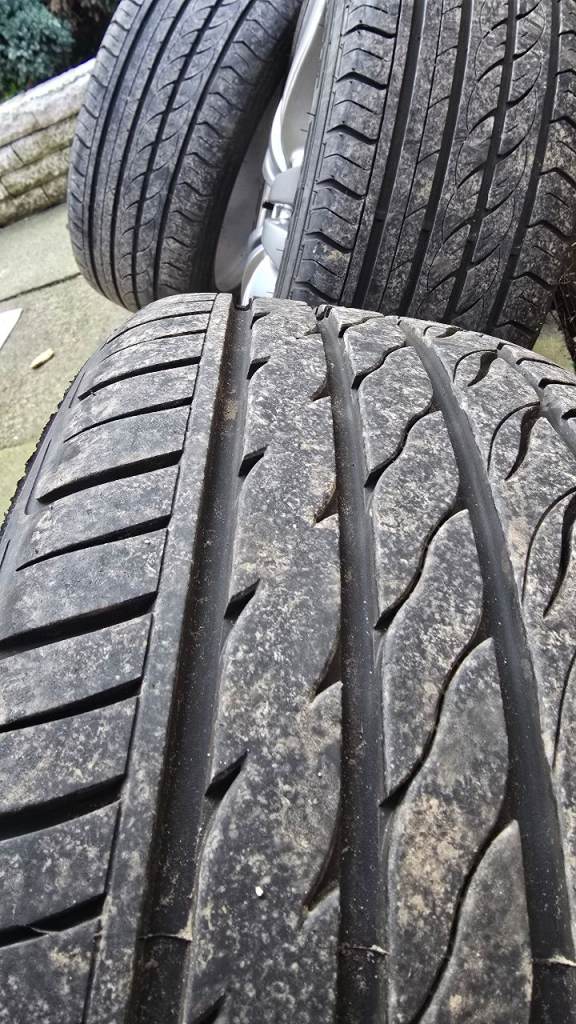 Alfa romeo Genuine Wheels with new tyres