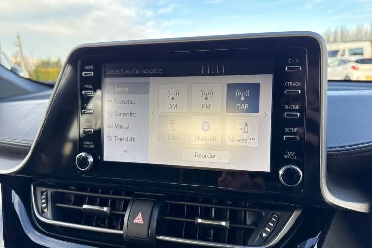 2022 Toyota C-HR 1.8 VVT-h Icon CVT Euro 6 (s/s) 5dr SUV PETROL/ELECTRIC Automatic