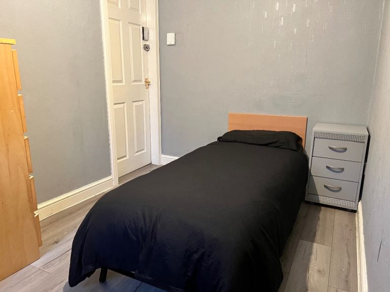 Room For rent, Tillicoultry